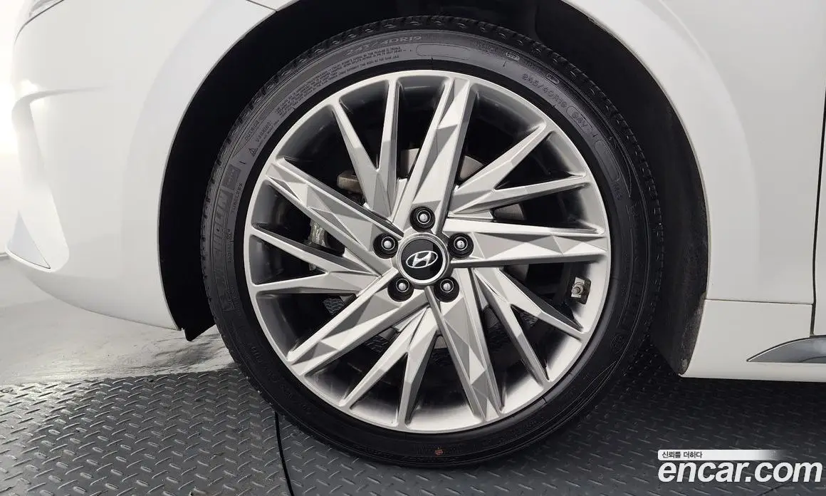 Hyundai Grandeur 2020 2.5 автомат (гидро), фото 4