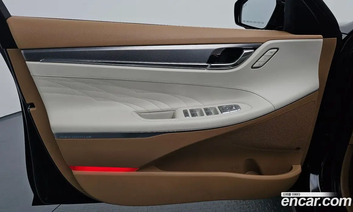 Hyundai Grandeur 2022 3.3 автомат (гидро), фото 14