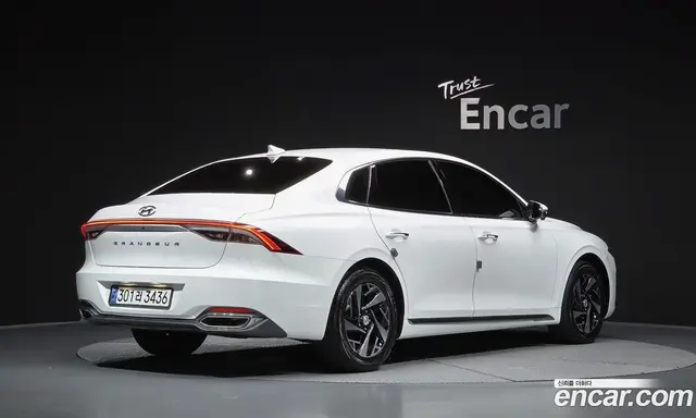 Hyundai Grandeur 2022 2.4 автомат (гидро), миниатюра 2