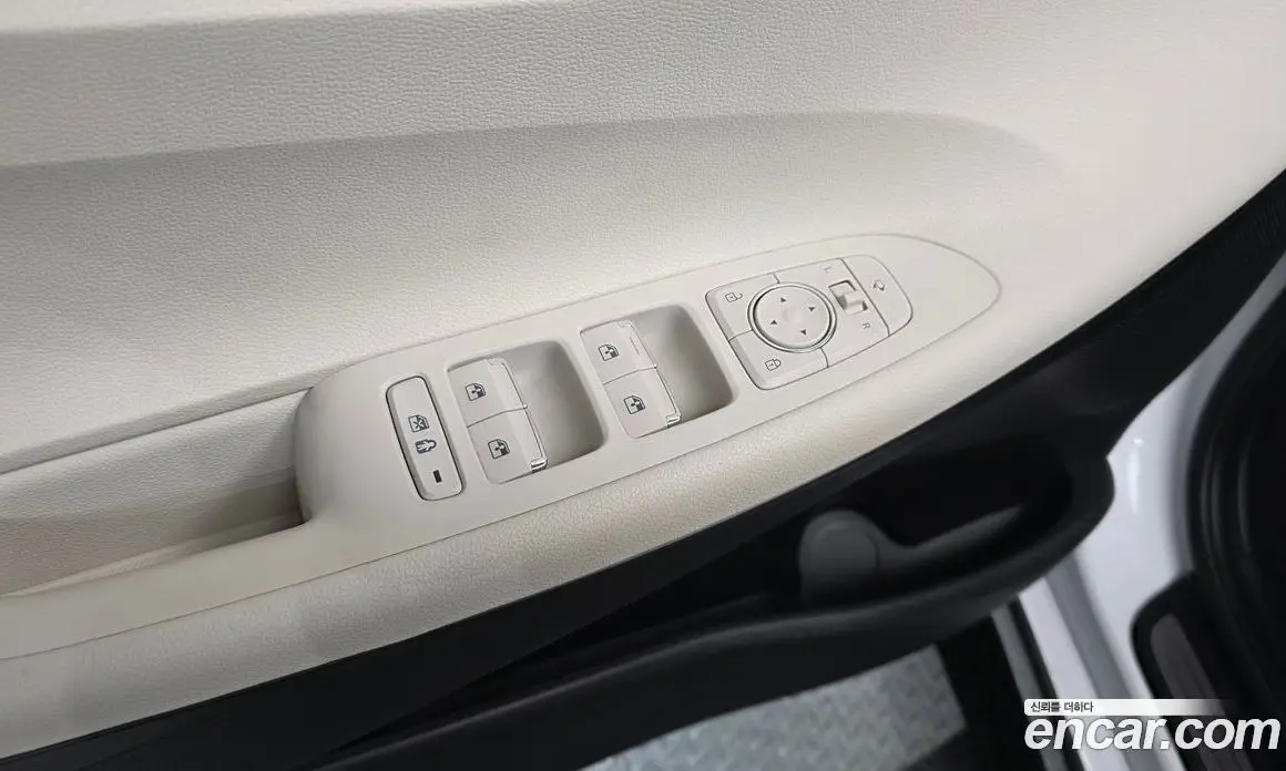 Hyundai Grandeur 2022 2.4 автомат (гидро), фото 30