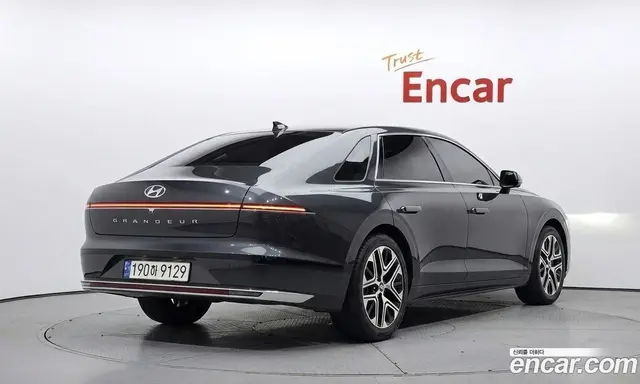 Hyundai Grandeur 2023 2.5 автомат (гидро), миниатюра 2