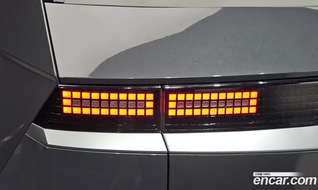 Hyundai Ioniq 5 2023 0.1 автомат (гидро), миниатюра 9