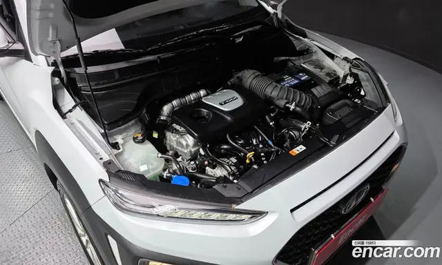 Hyundai Kona 2020 1.6 автомат (гидро), миниатюра 6