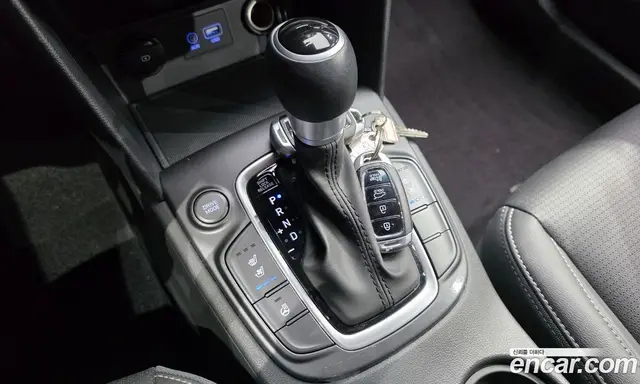 Hyundai Kona 2020 1.6 автомат (гидро), миниатюра 9