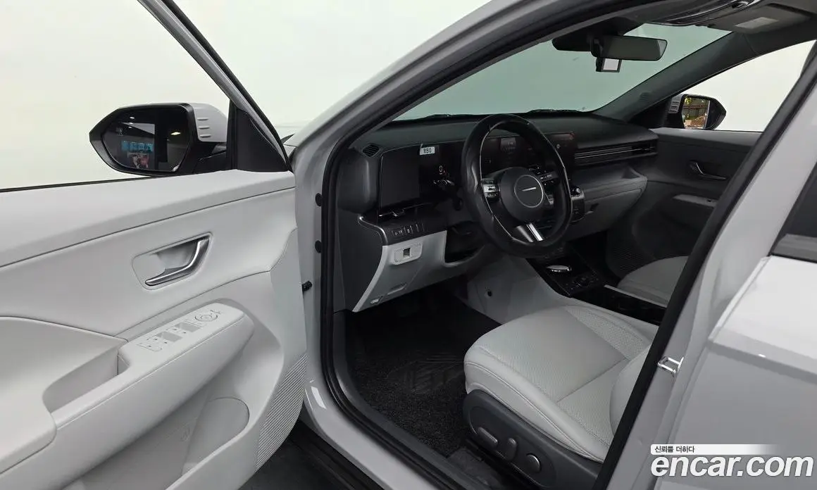 Hyundai Kona 2024 1.6 автомат (гидро), фото 13