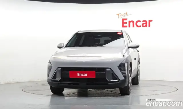 Hyundai Kona 2024 1.6 автомат (гидро), миниатюра 3