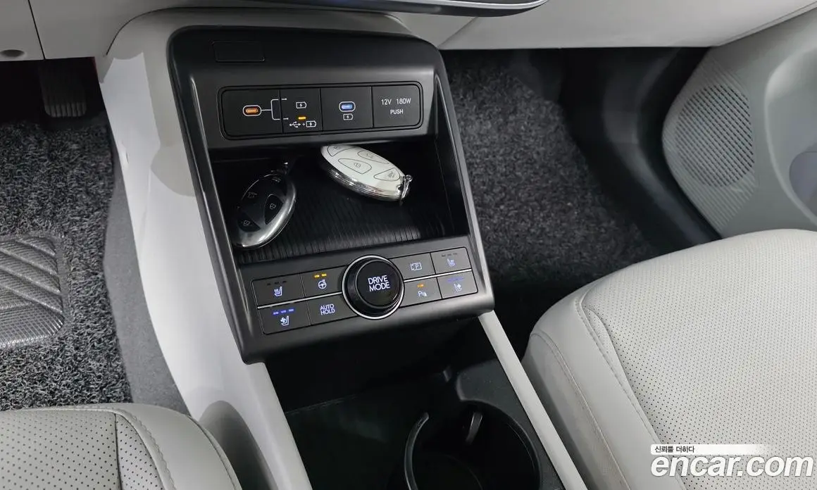 Hyundai Kona 2024 1.6 автомат (гидро), фото 24