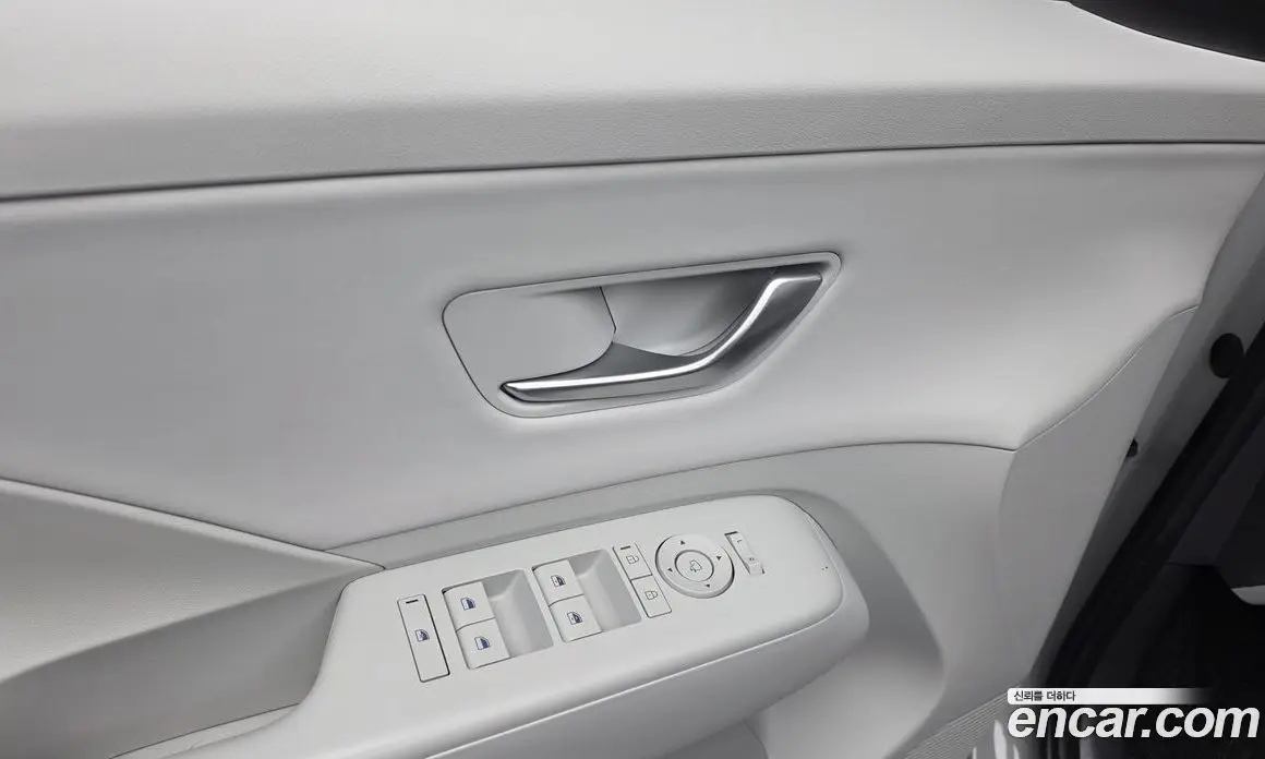 Hyundai Kona 2024 1.6 автомат (гидро), фото 29