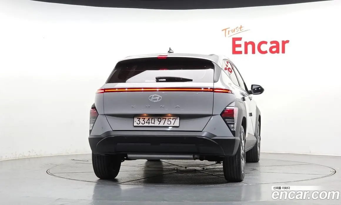 Hyundai Kona 2024 1.6 автомат (гидро), фото 4
