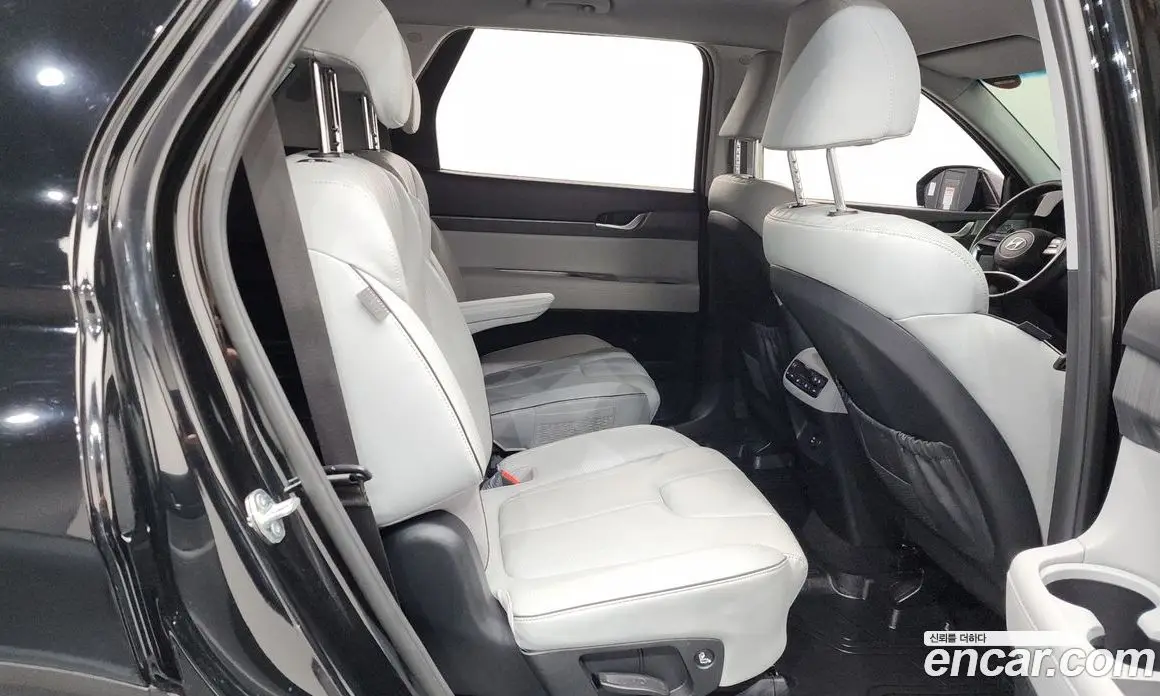 Hyundai Palisade 2024 3.8 автомат (гидро), фото 17