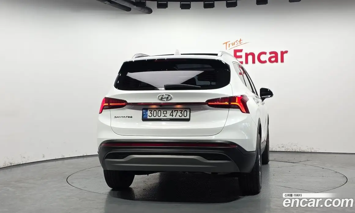 Hyundai Santa Fe 2023 2.5 автомат (гидро), фото 4