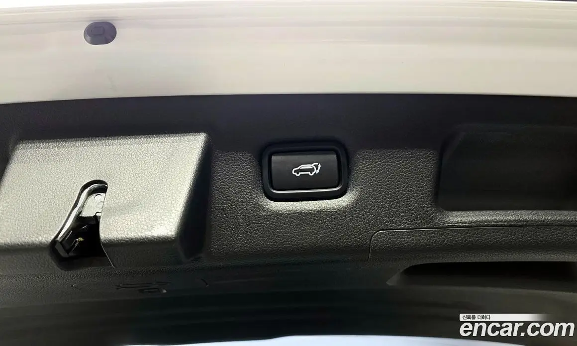 Hyundai Santa Fe 2023 2.5 автомат (гидро), фото 31