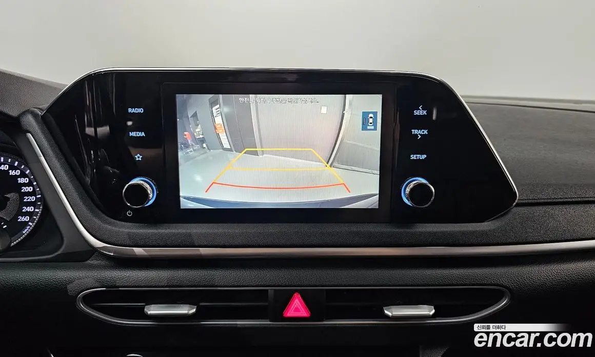 Hyundai Sonata 2019 2.0 автомат (гидро), фото 19