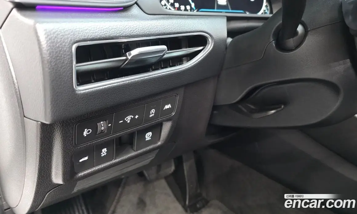 Hyundai Sonata 2023 1.6 автомат (гидро), фото 28