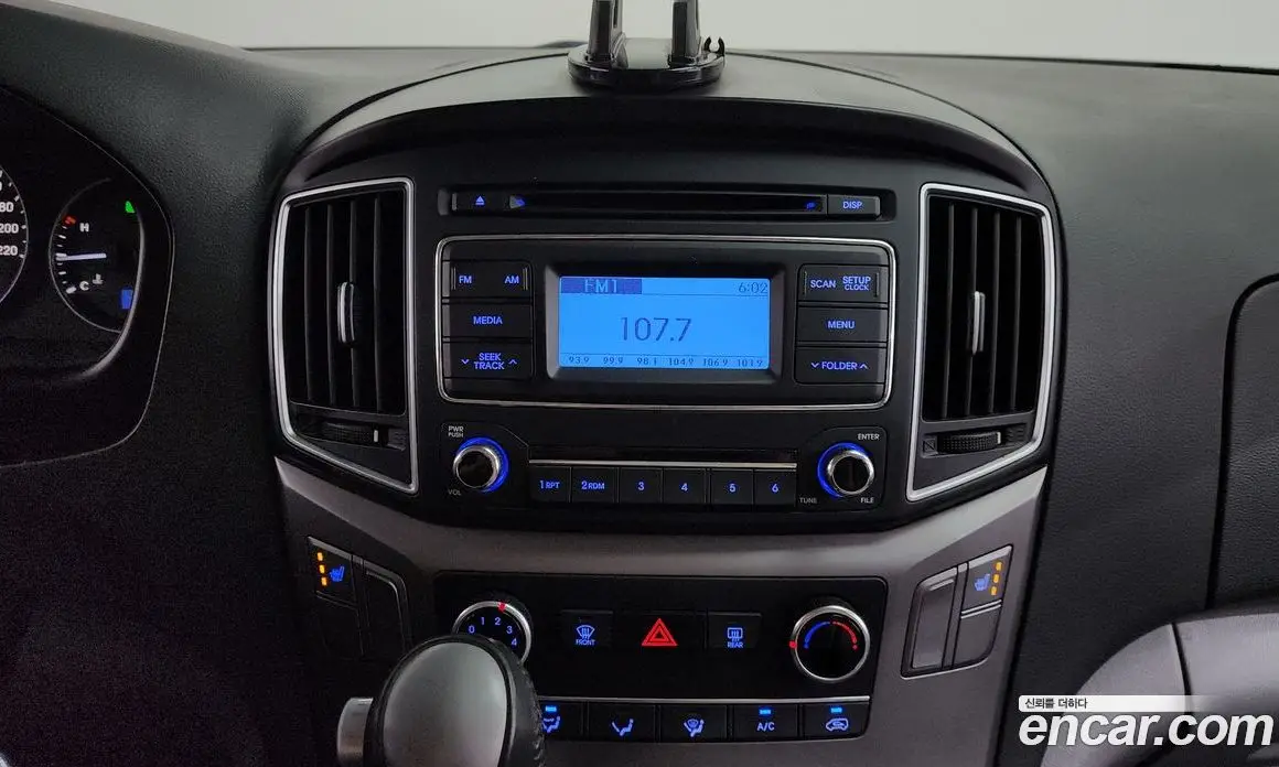 Hyundai Starex 2021 2.5 автомат (гидро), фото 23