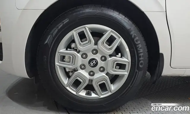 Hyundai Staria 2026 3.5 автомат (гидро), миниатюра 5