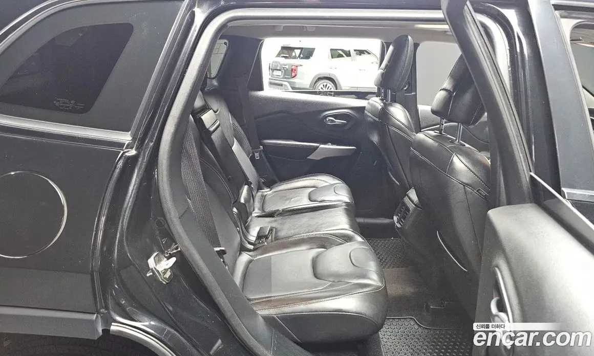 Jeep Cherokee 2018 2.4 автомат (гидро), фото 11