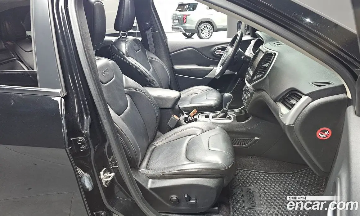 Jeep Cherokee 2018 2.4 автомат (гидро), фото 10