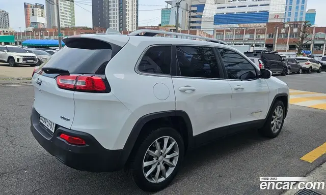 Jeep Cherokee 2018 2.4 автомат (гидро), миниатюра 2