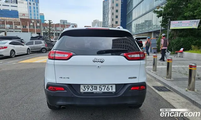 Jeep Cherokee 2018 2.4 автомат (гидро), миниатюра 4