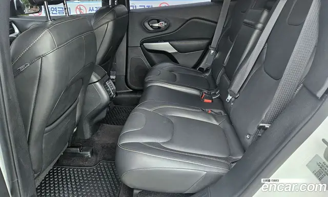 Jeep Cherokee 2018 2.4 автомат (гидро), миниатюра 7