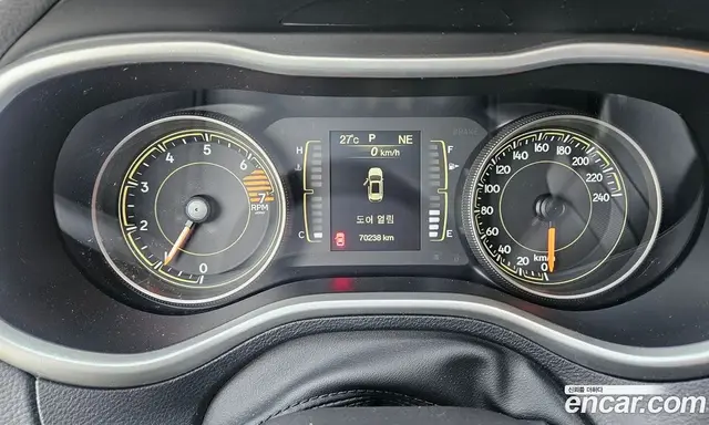 Jeep Cherokee 2018 2.4 автомат (гидро), миниатюра 9