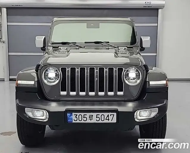 Jeep Wrangler 2022 2.0 автомат (гидро), миниатюра 2