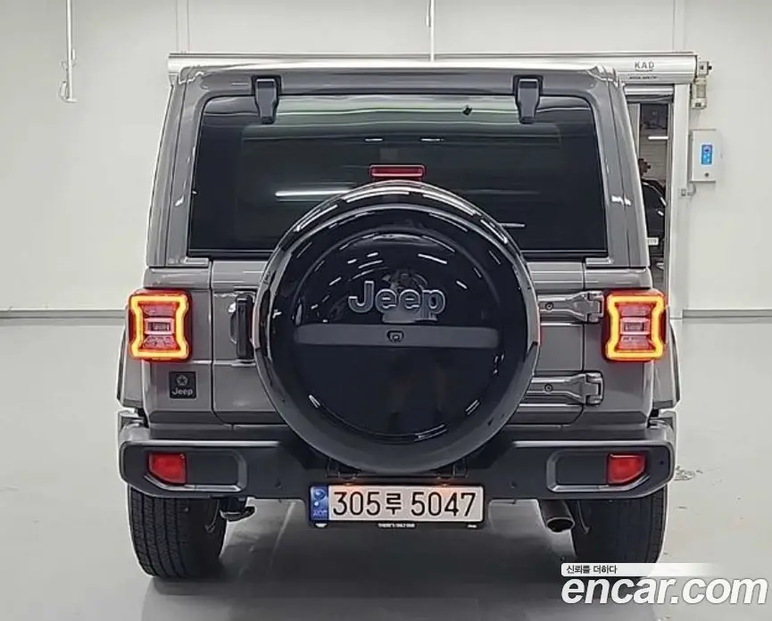 Jeep Wrangler 2022 2.0 автомат (гидро), фото 3