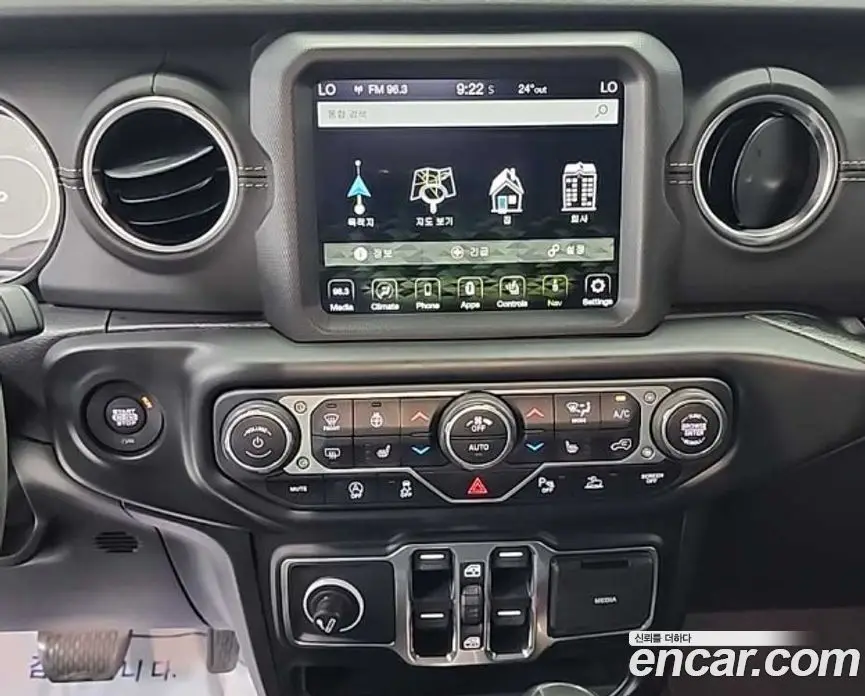 Jeep Wrangler 2022 2.0 автомат (гидро), фото 9