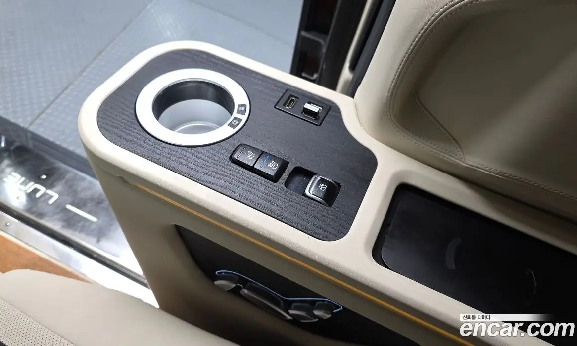 Kia Carnival 2022 3.5 автомат (гидро), фото 18