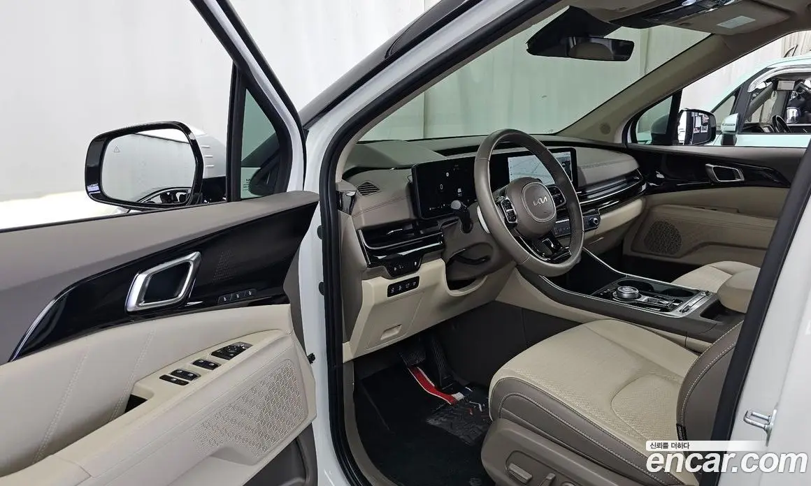 Kia Carnival 2024 1.6 автомат (гидро), фото 10