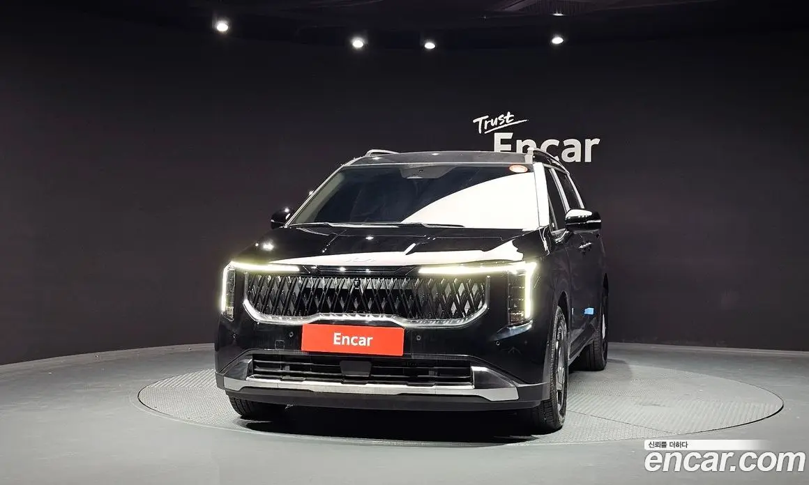 Kia Carnival 2025 1.6 автомат (гидро), фото 3