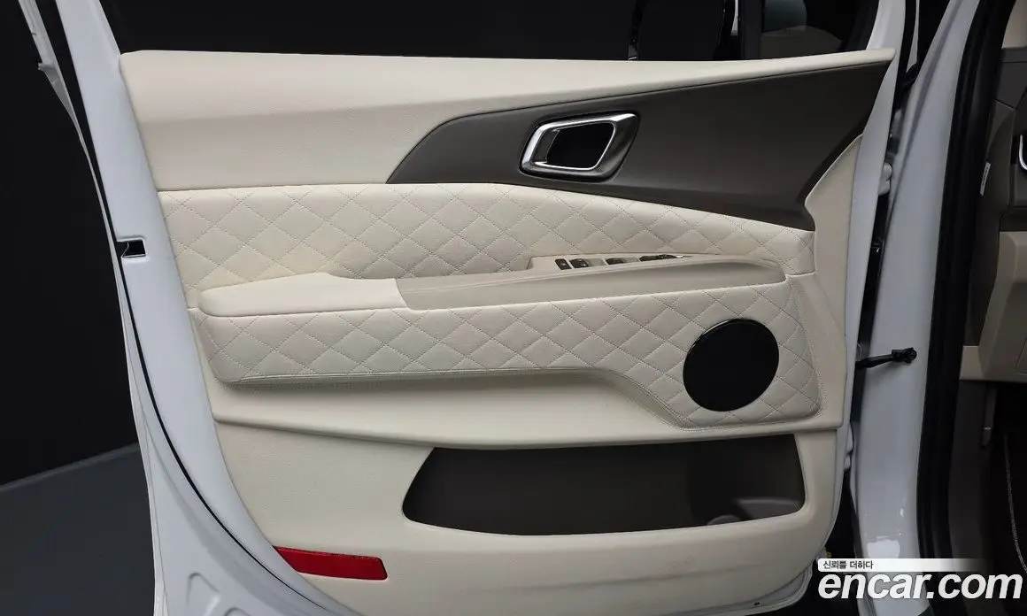 Kia Carnival 2025 3.5 автомат (гидро), фото 13