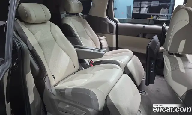 Kia Carnival 2025 3.5 автомат (гидро), миниатюра 11