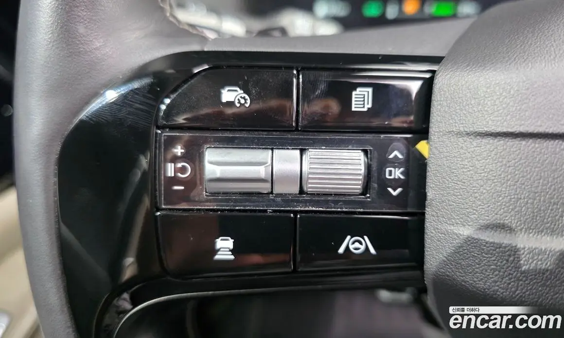 Kia Carnival 2025 1.6 автомат (гидро), фото 21