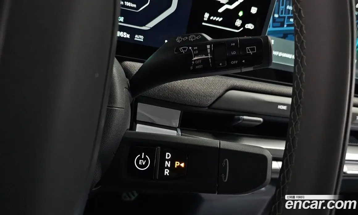 Kia EV3 2026 0.2 автомат (гидро), фото 11