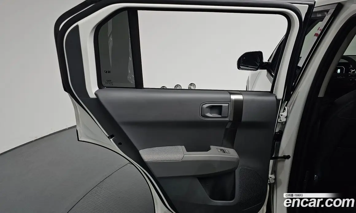 Kia EV3 2026 0.2 автомат (гидро), фото 13