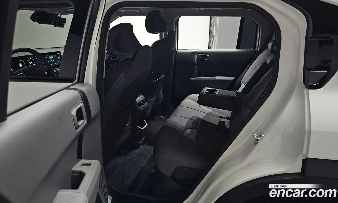 Kia EV3 2026 0.2 автомат (гидро), фото 17