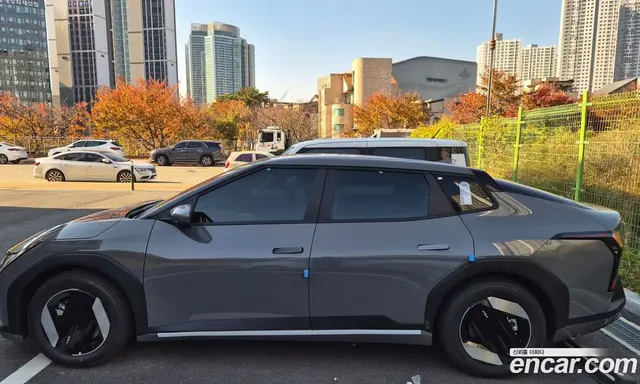 Kia EV4 2025 автомат (гидро), миниатюра 2