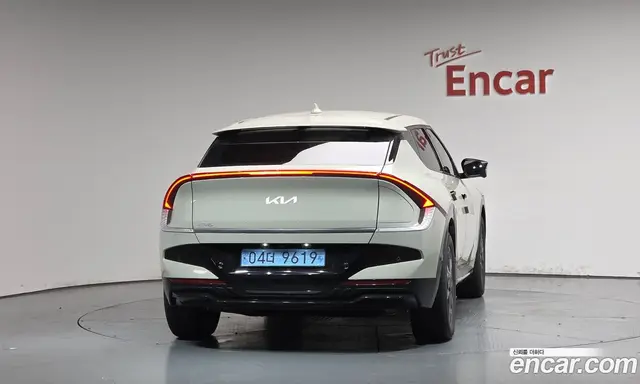 Kia EV6 2025 0.1 автомат (гидро), миниатюра 3
