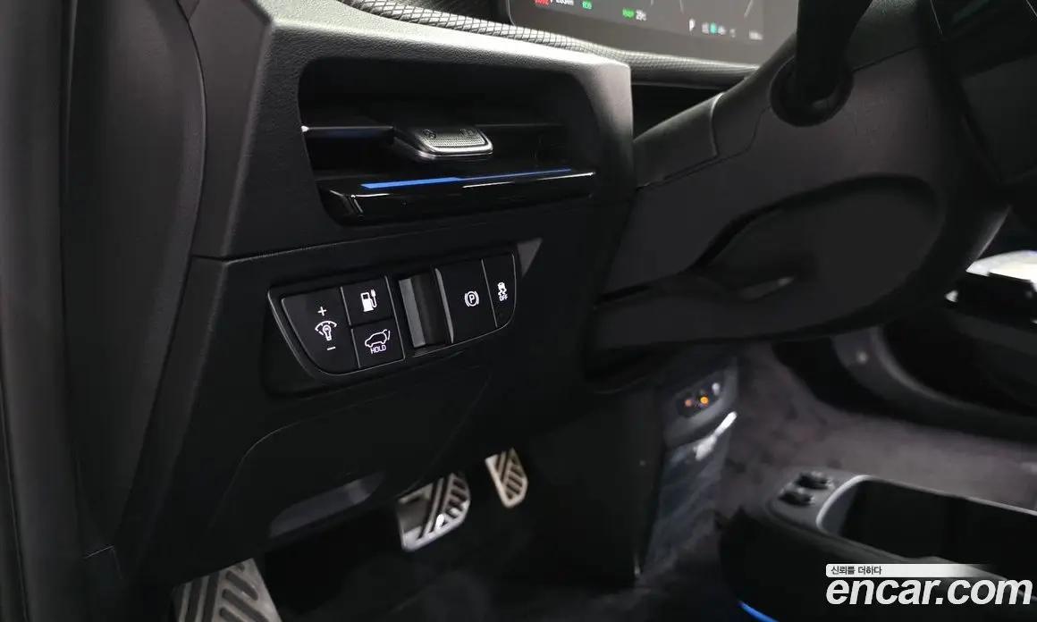 Kia EV6 2025 0.1 автомат (гидро), фото 26