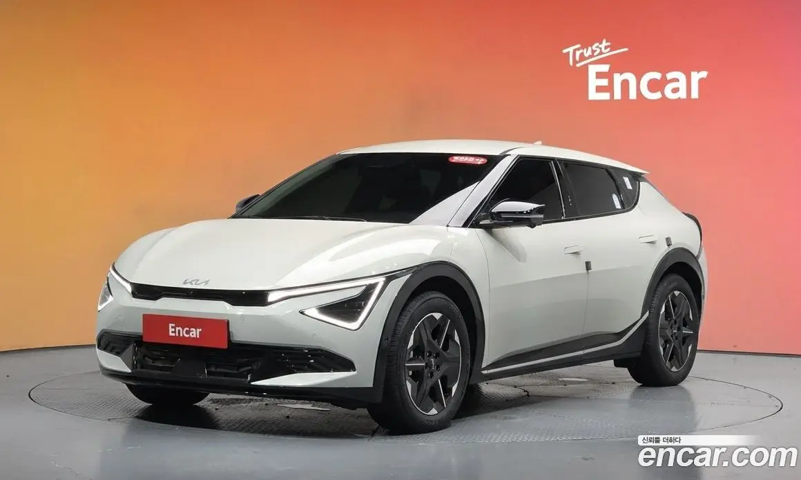 Kia EV6 2025 0.1 автомат (гидро), фото 33