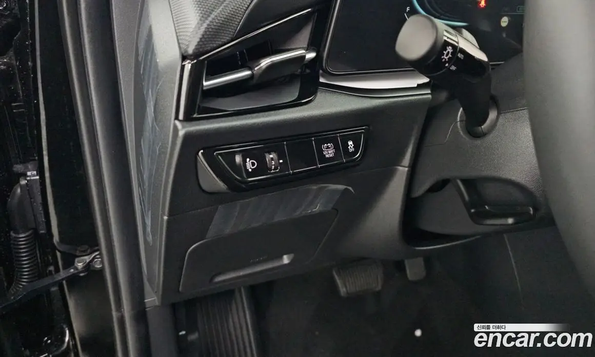 Kia Niro 2024 1.6 автомат (гидро), фото 24