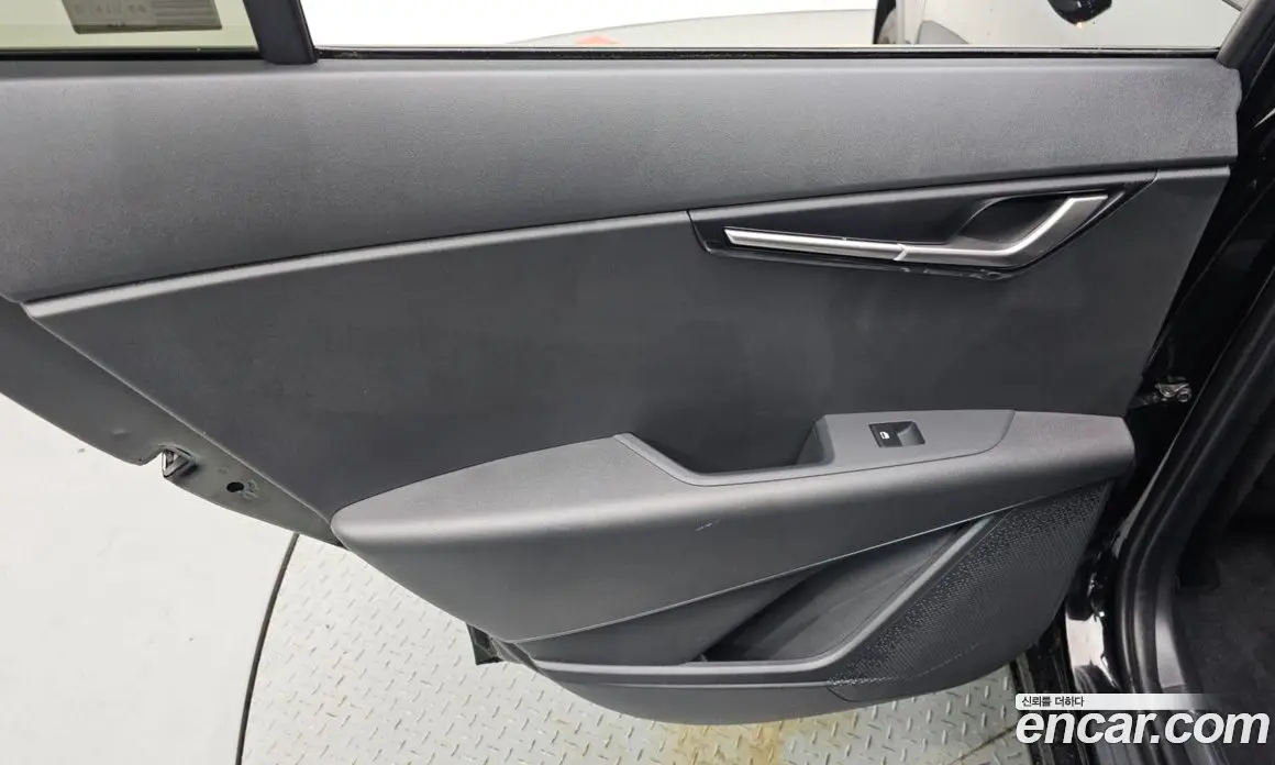Kia Niro 2024 1.6 автомат (гидро), фото 15