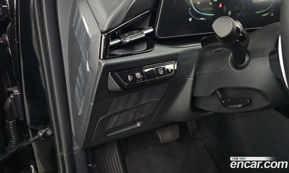 Kia Niro 2024 1.6 автомат (гидро), фото 32