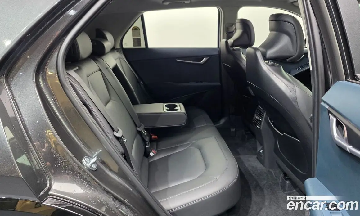 Kia Niro 2025 1.6 автомат (гидро), фото 18