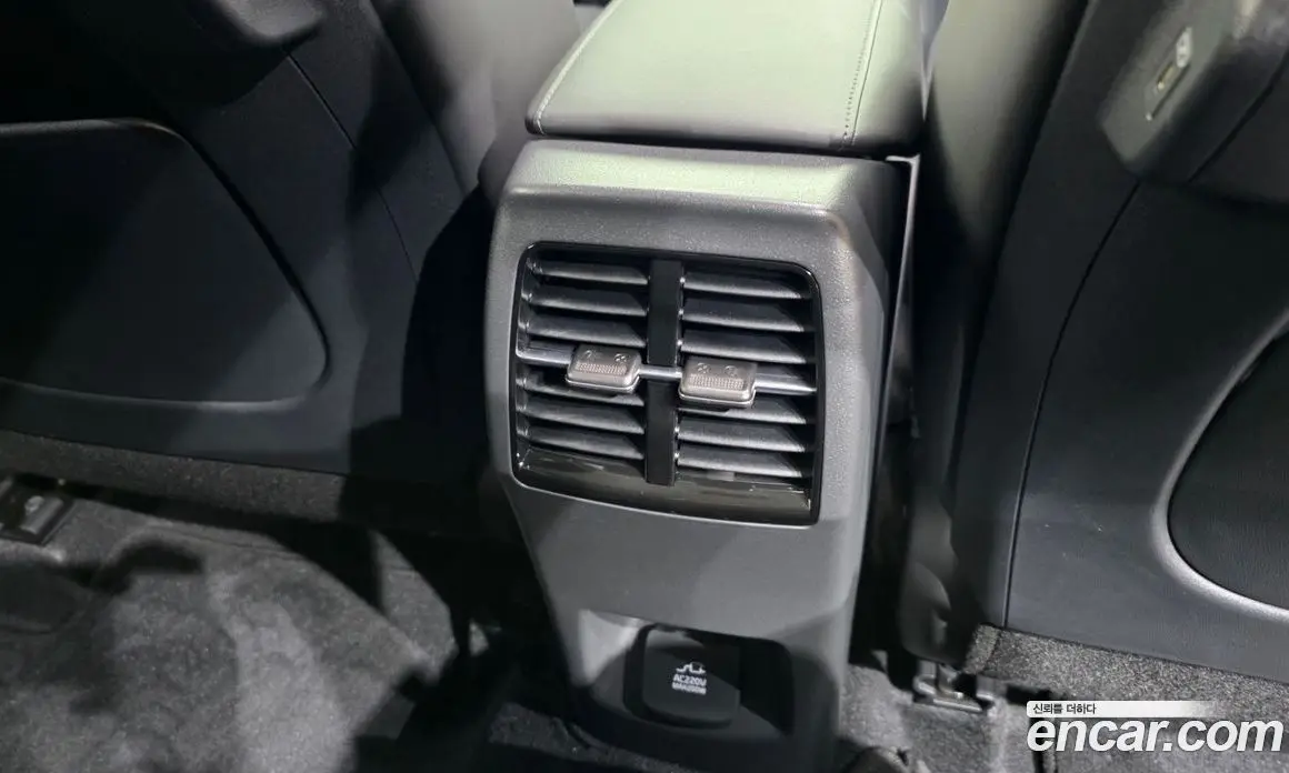 Kia Niro 2025 1.6 автомат (гидро), фото 37