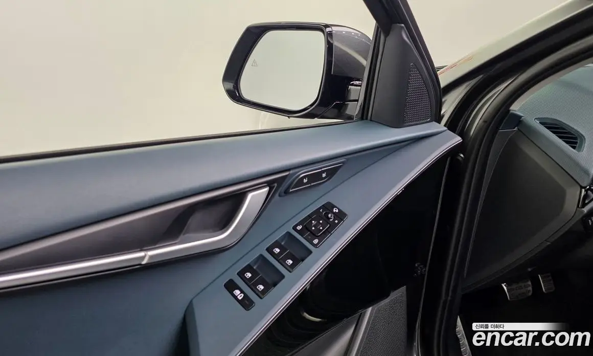 Kia Niro 2025 1.6 автомат (гидро), фото 38