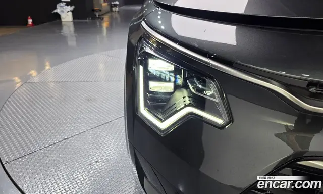 Kia Niro 2025 1.6 автомат (гидро), миниатюра 8