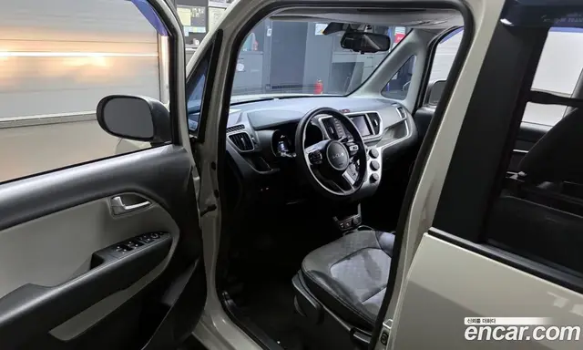 Kia Ray 2022 1.0 автомат (гидро), миниатюра 10